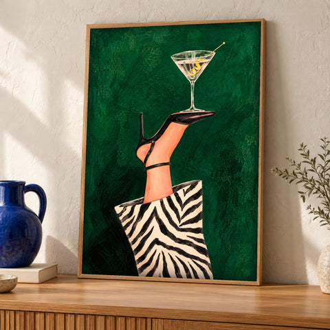 ISAAC-KITCHEN-004_BLANK_OAK-FRAMED_TRAVEL_POSTER_WITH_COBALT_ACCENT.jpg?v=1793009561&width=480